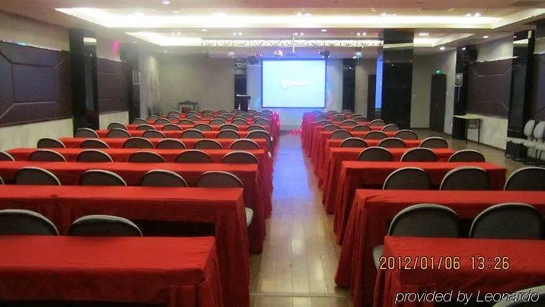 Fx Inn Shanghai At Jinshajiang Road Hotel